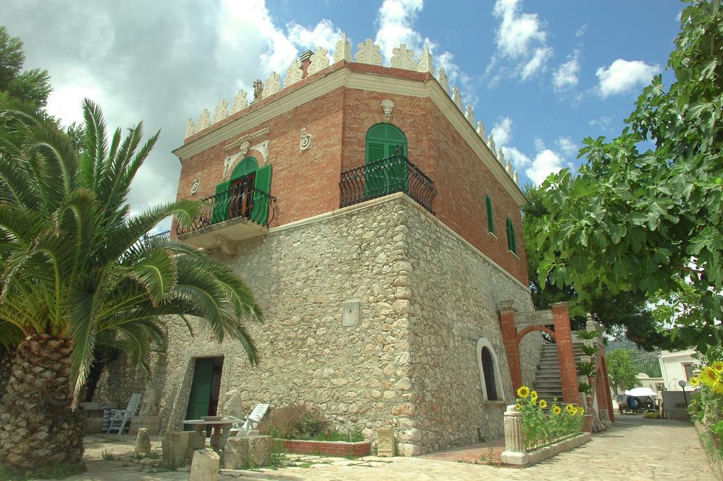 B&B Torre Saracena Mattinata Exterior foto