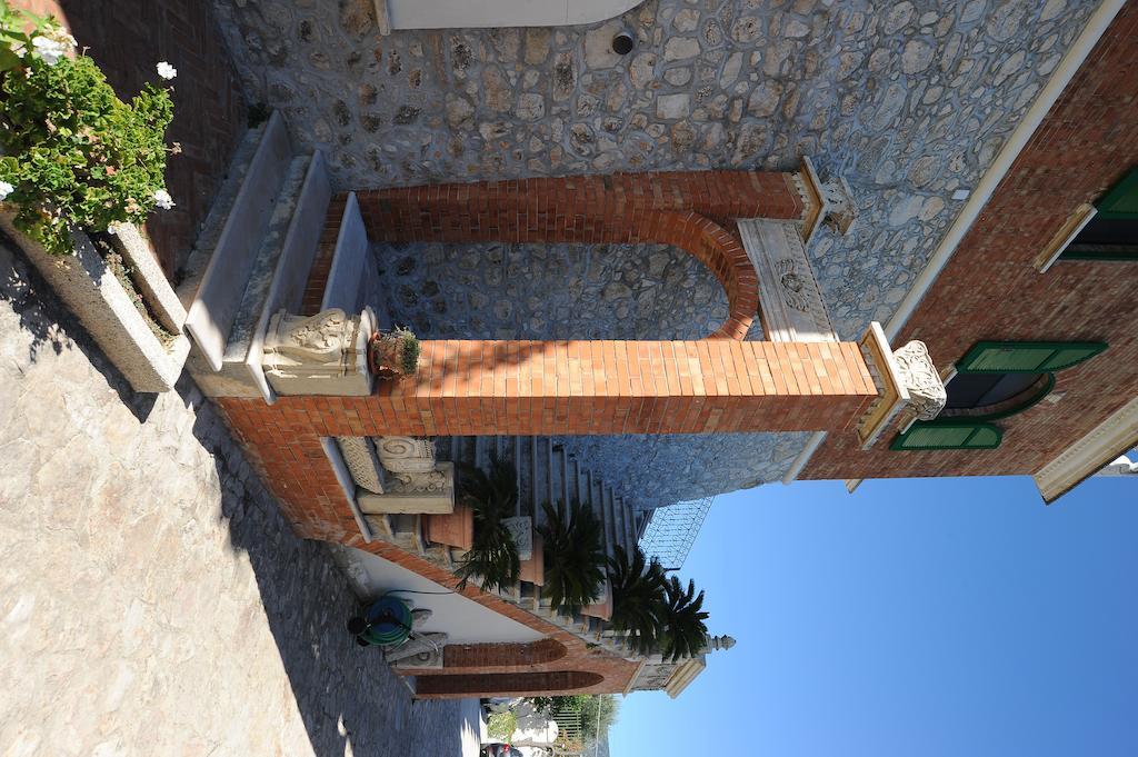 B&B Torre Saracena Mattinata Exterior foto